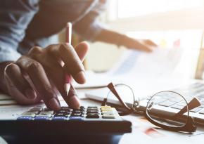 Emploi à domicile : le crédit d’impôt mensualisé, testé dans deux régions dès 2020