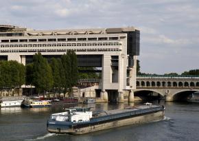 Impôts : un pactole pour la cellule de régularisation des comptes cachés